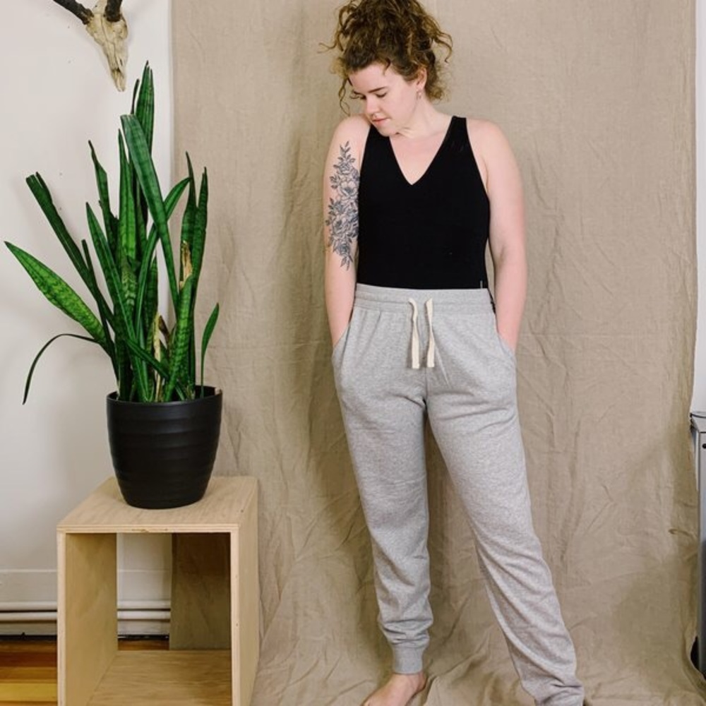 RICHER POORER grey joggers